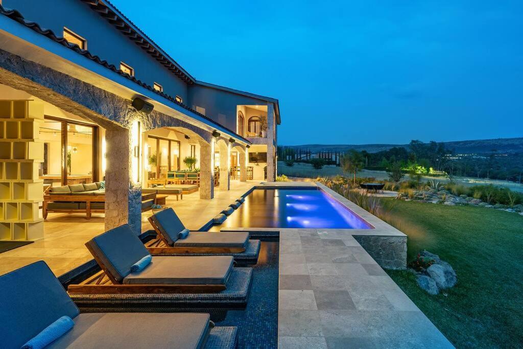 Villa Rancho La Loma Luxury With Thermal Jacuzzi, Pool & Horses *